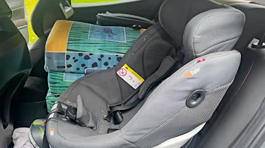 Alfa Romeo Junior Elettrica Veloce - rear seats