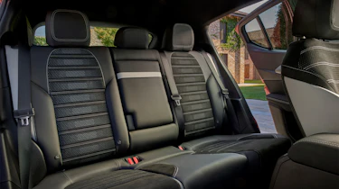 Alfa Romeo Tonale - rear seats