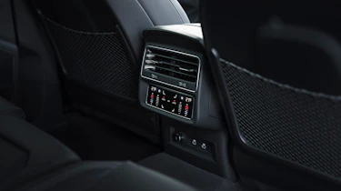 Audi Q8 - rear passenger climate control screen