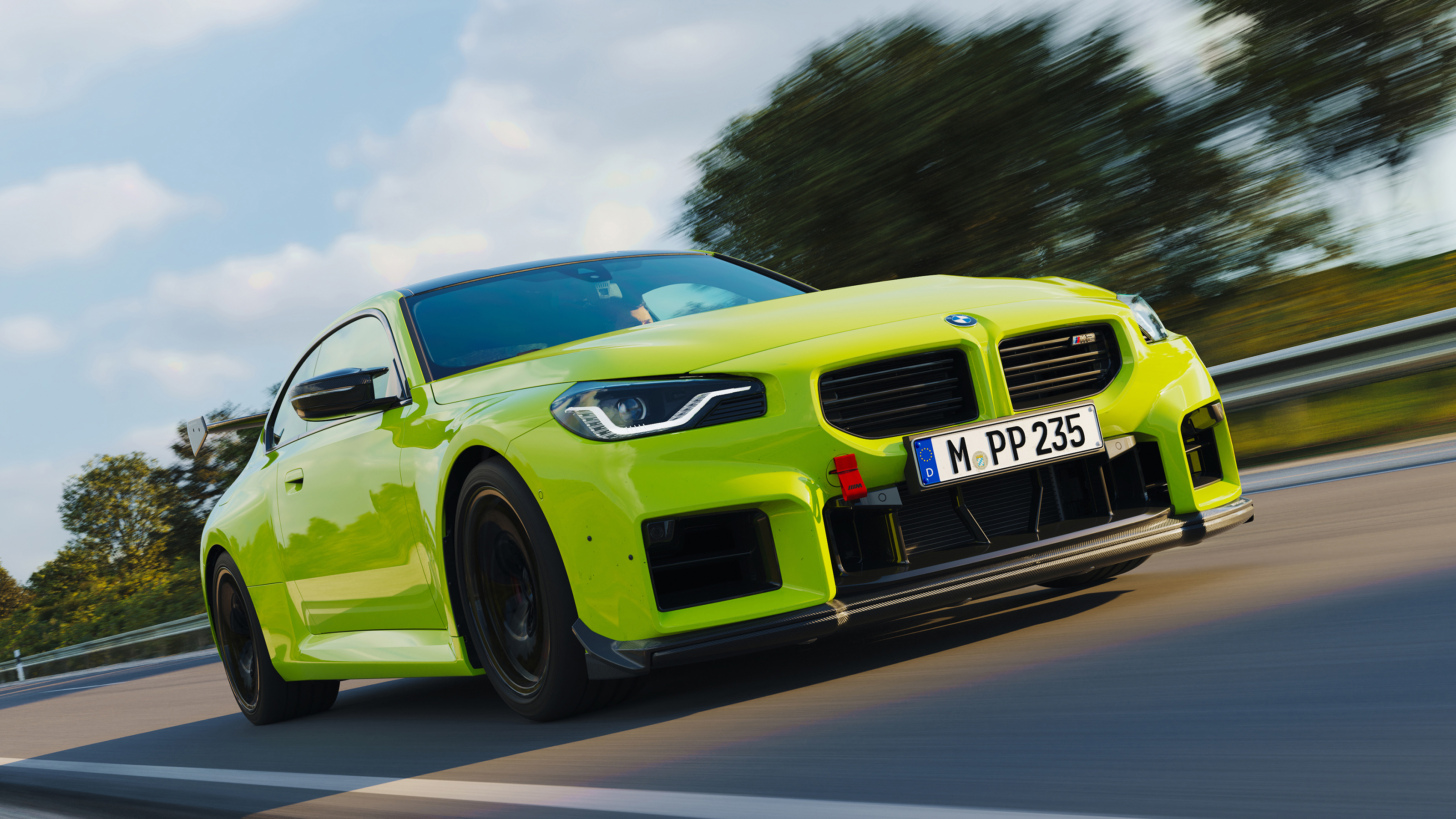 New BMW M2 M Performance track kit - front tracking 