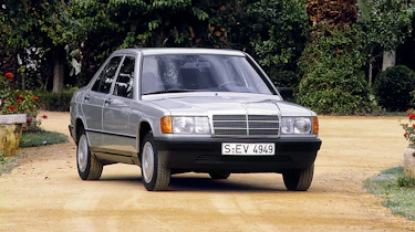 Mercedes 190E - front static