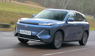 Geely Starray UK - front