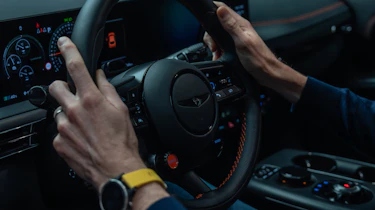 Genesis GV60 Magma - steering wheel