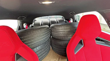 Honda Civic Type R - Wheels in the boot