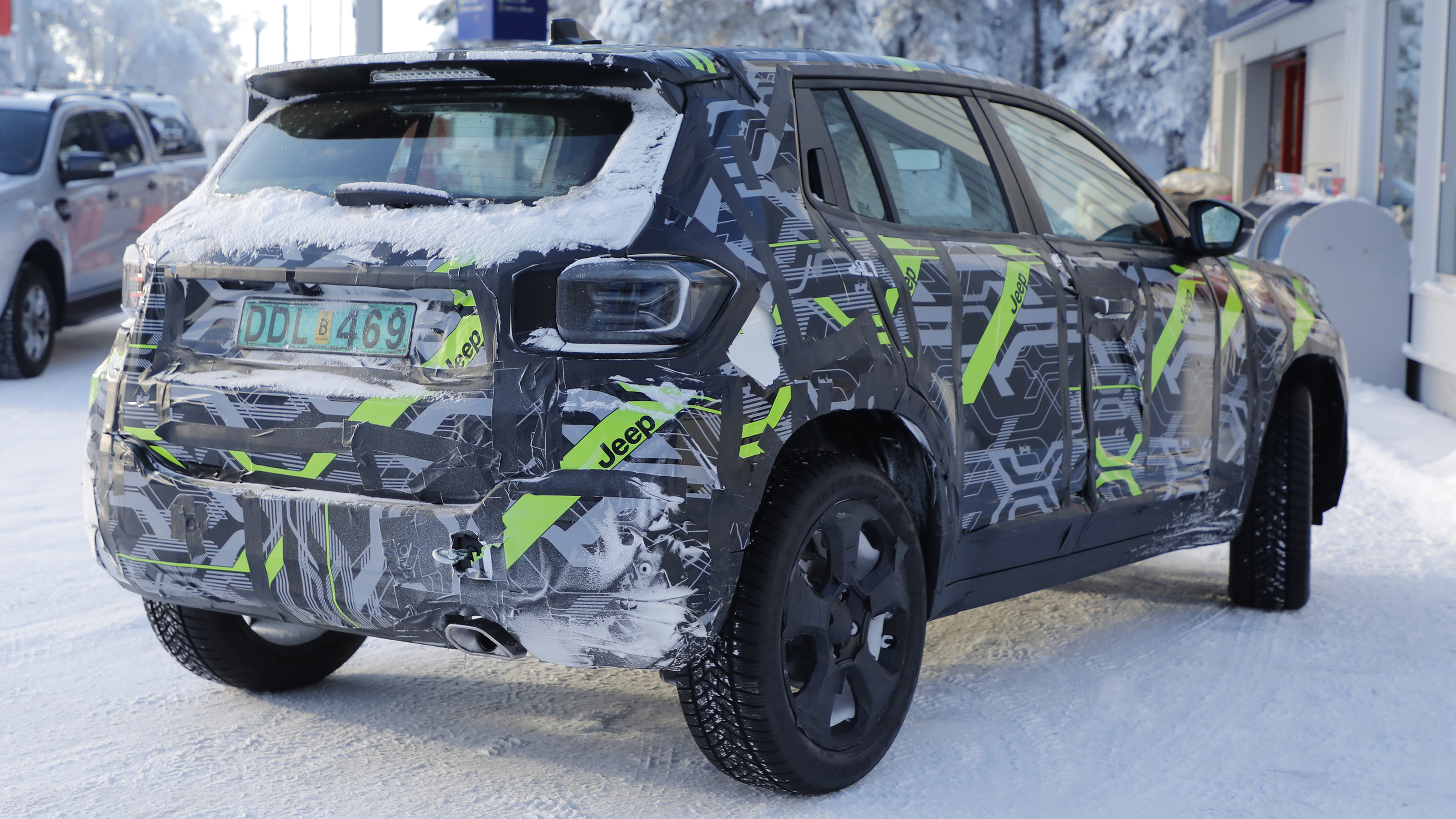 Jeep Avenger facelift - static rear 3/4