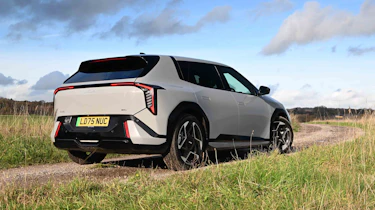 Kia EV4 - rear, static