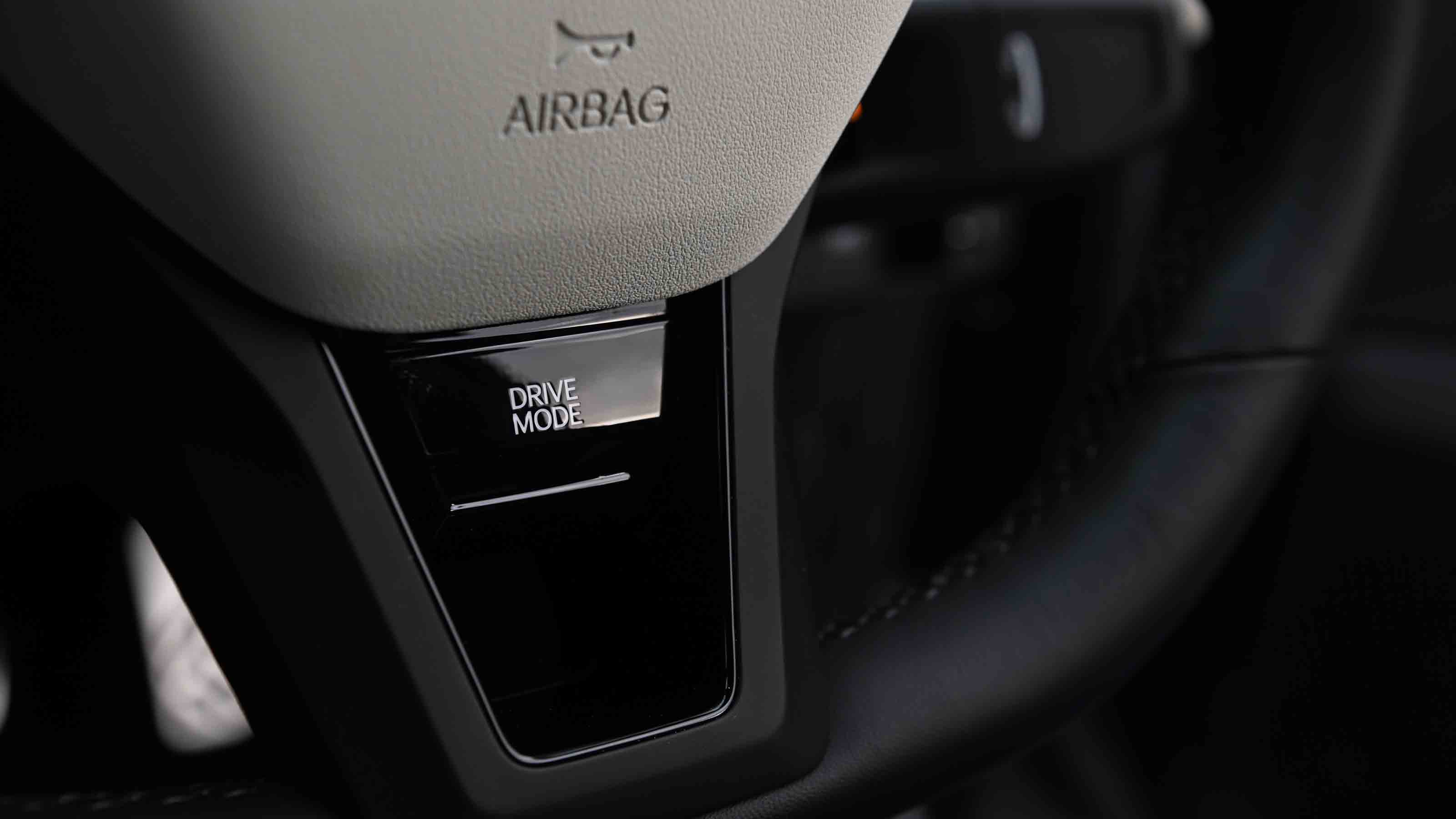 Kia EV4 - drive mode button