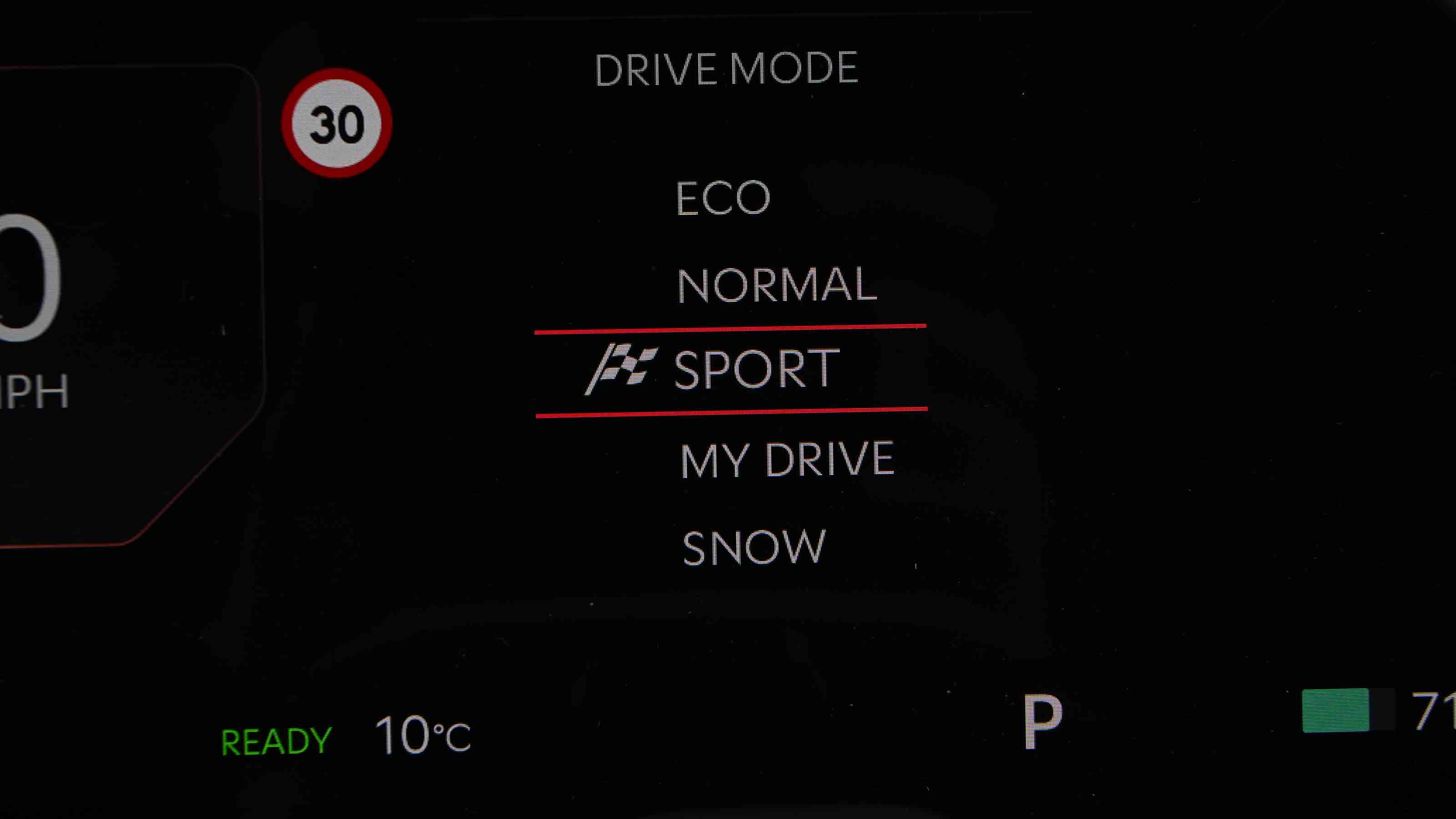 Kia EV5 - drive mode, driver's infotainment screen