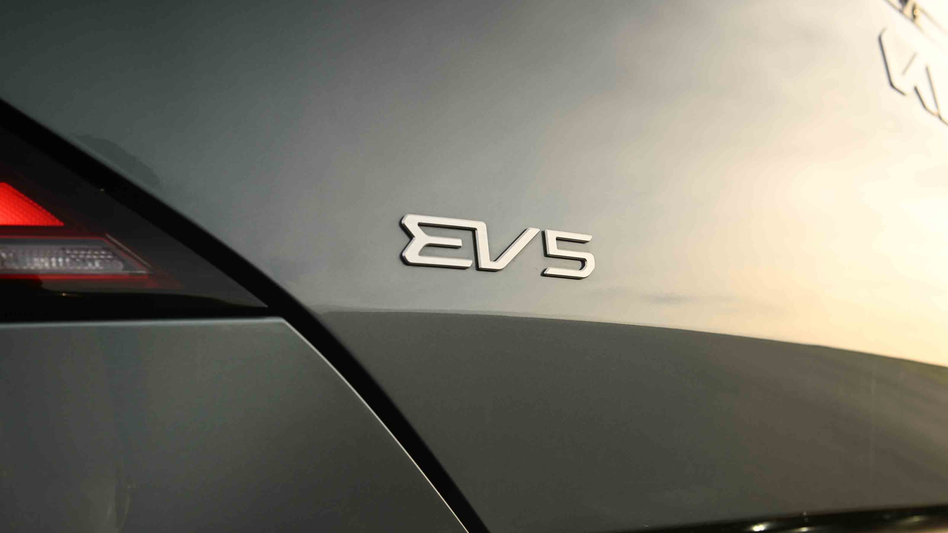 Kia EV5 - 'EV5' tailgate badge