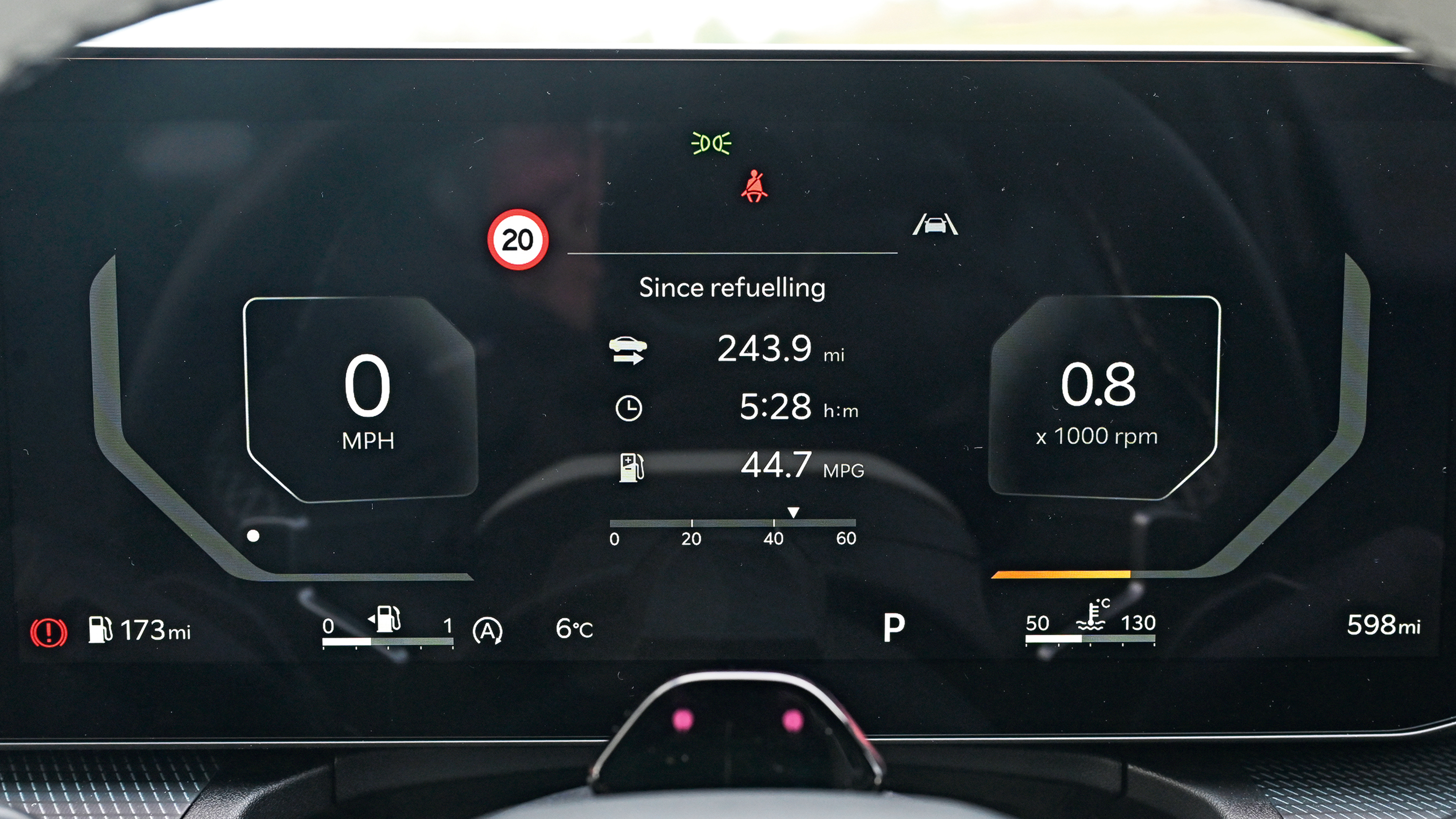 Kia K4 - driver screen