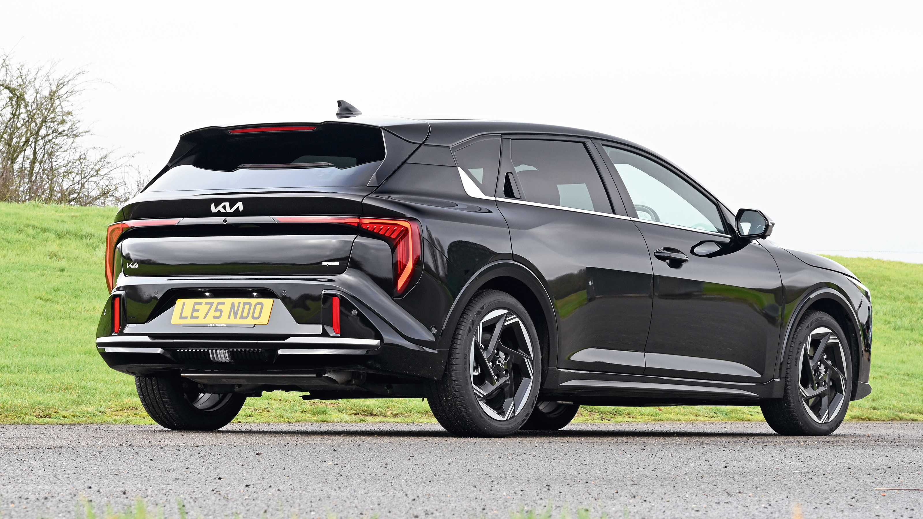 Kia K4 - rear angled