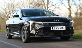 Kia K4 - front