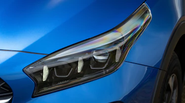 Kia XCeed - headlight