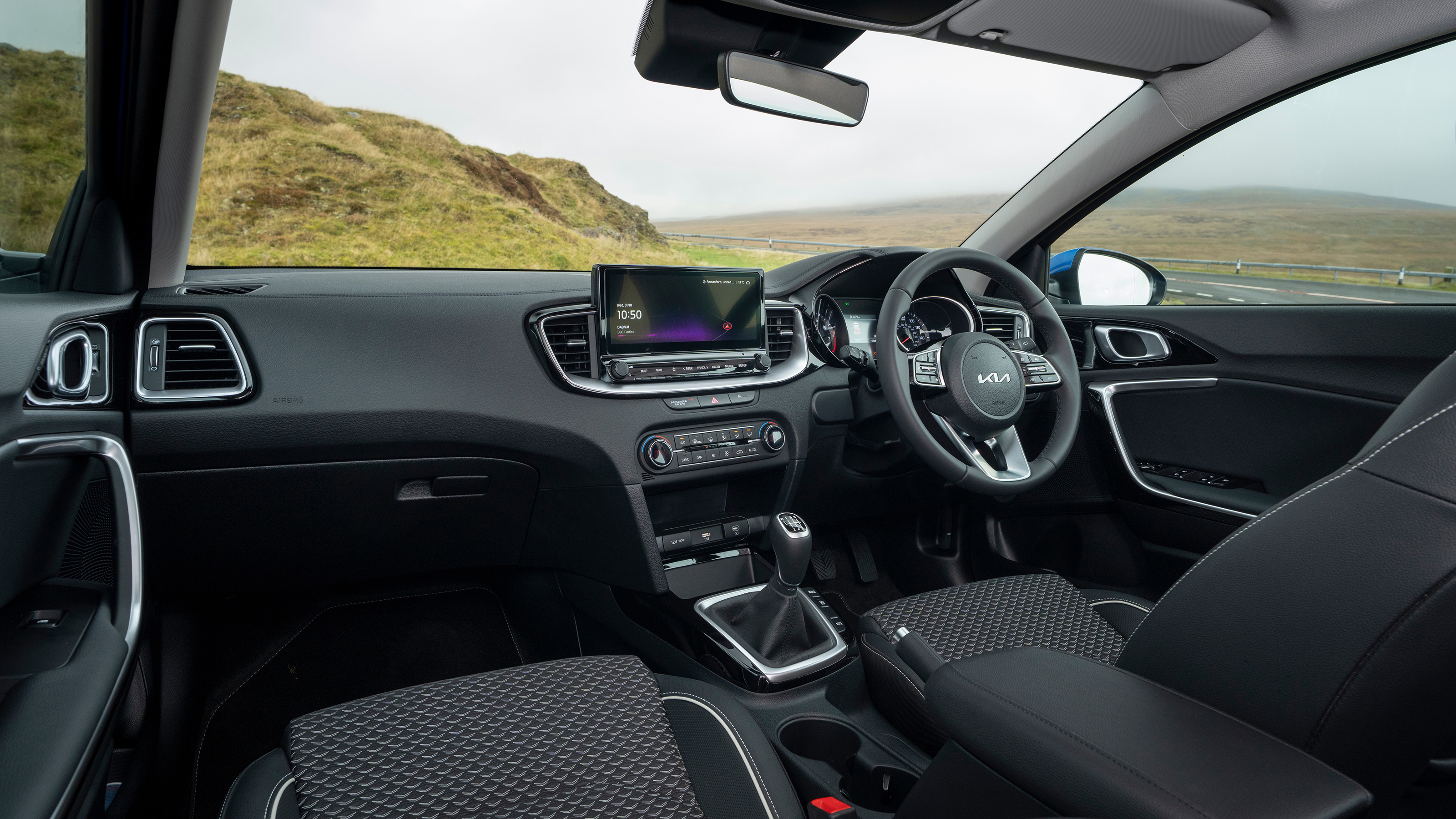 Kia XCeed - interior