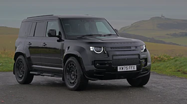 Land Rover Defender OCTA Black - front static