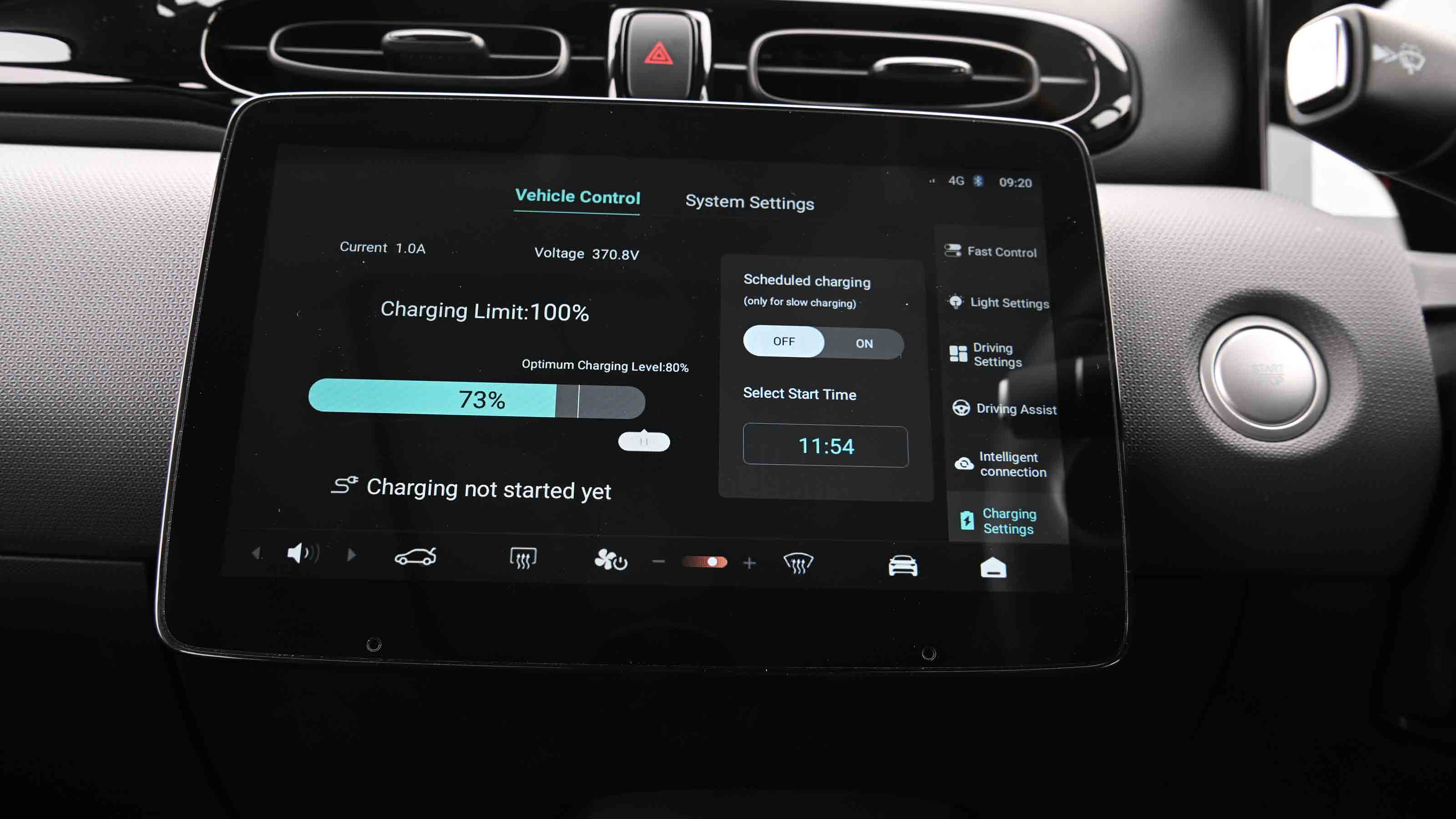 Leapmotor T03 - charging screen