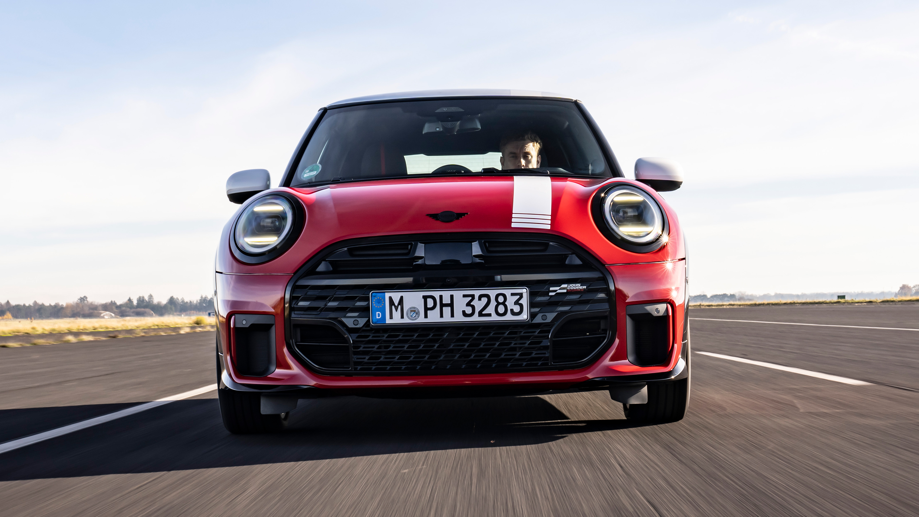 MINI 1965 Victory Edition - dynamic front end
