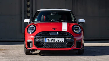 MINI 1965 Victory Edition - front end