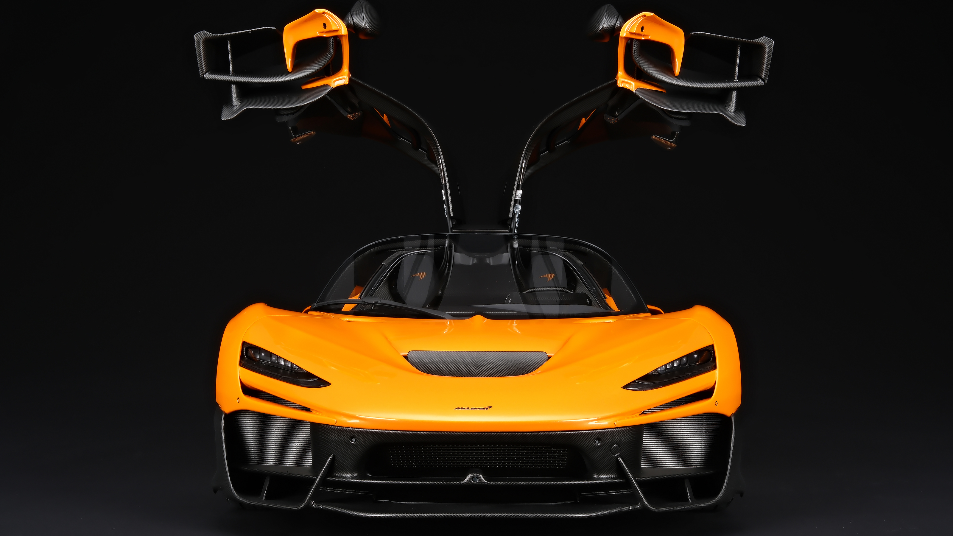 McLaren W1 1:8 scale - front doors open