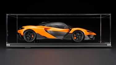 McLaren W1 1:8 scale - side profile
