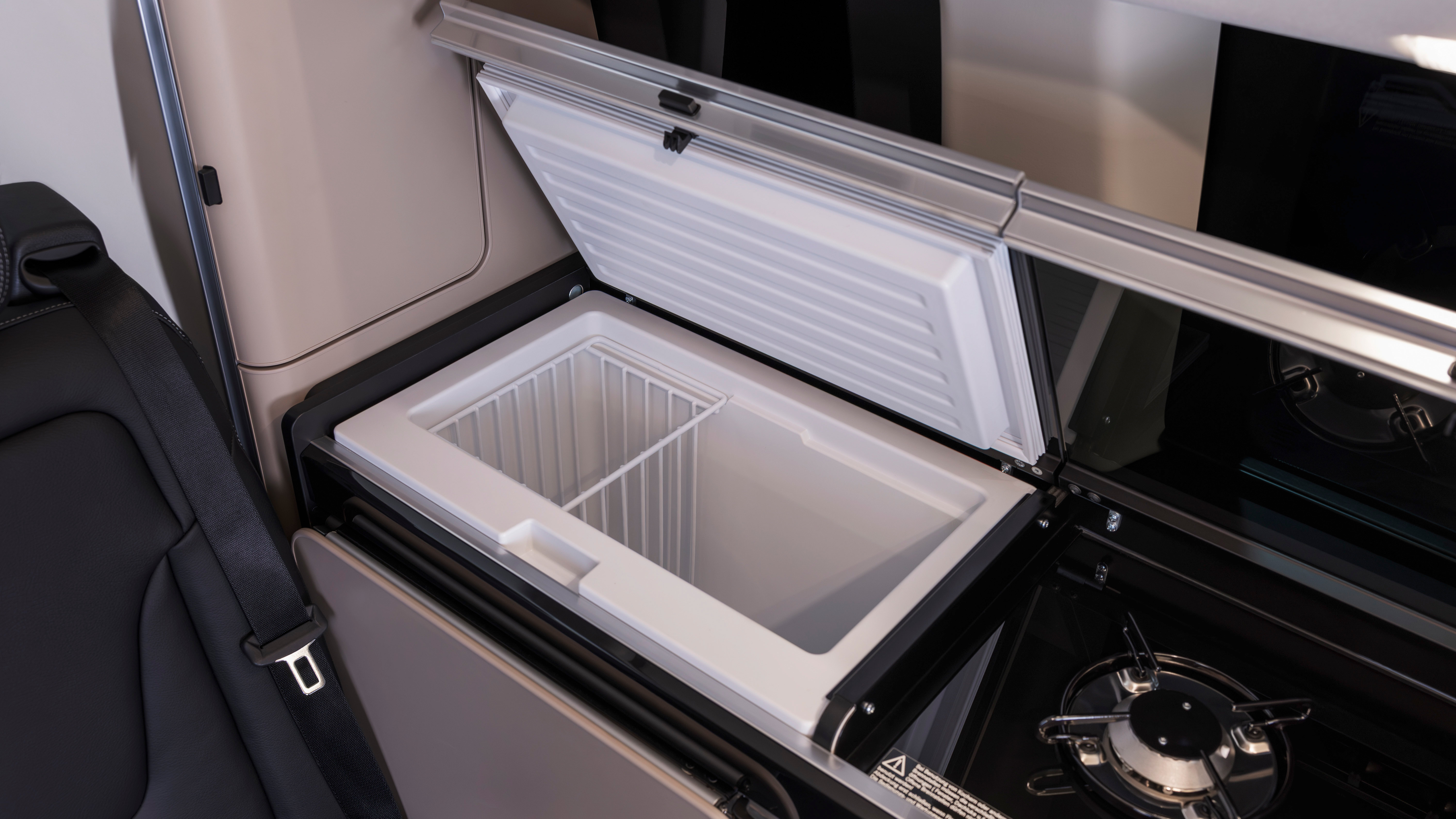 Mercedes Marco Polo - fridge