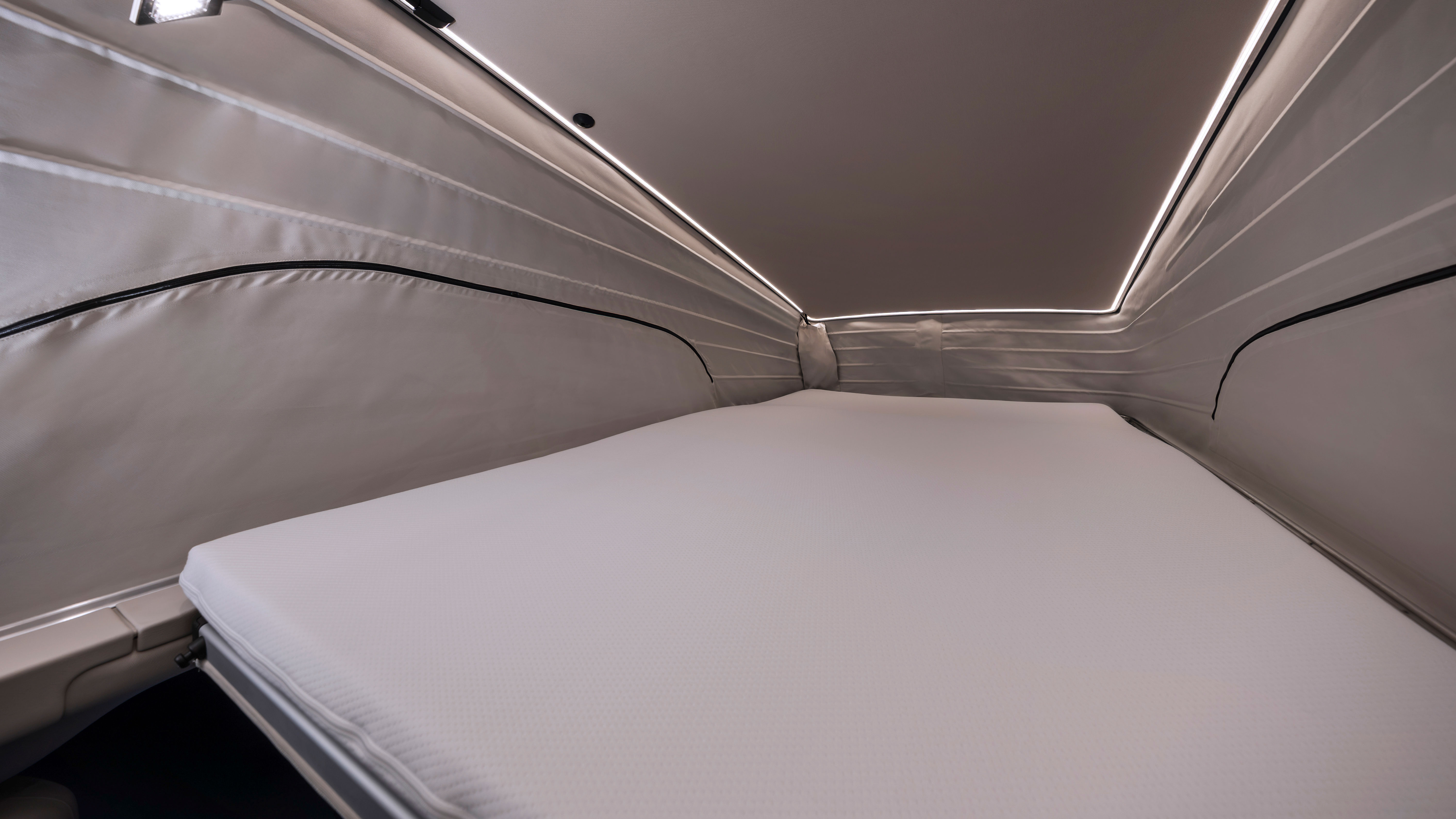 Mercedes Marco Polo - bed