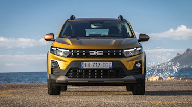 New Dacia Sandero Stepway - front end