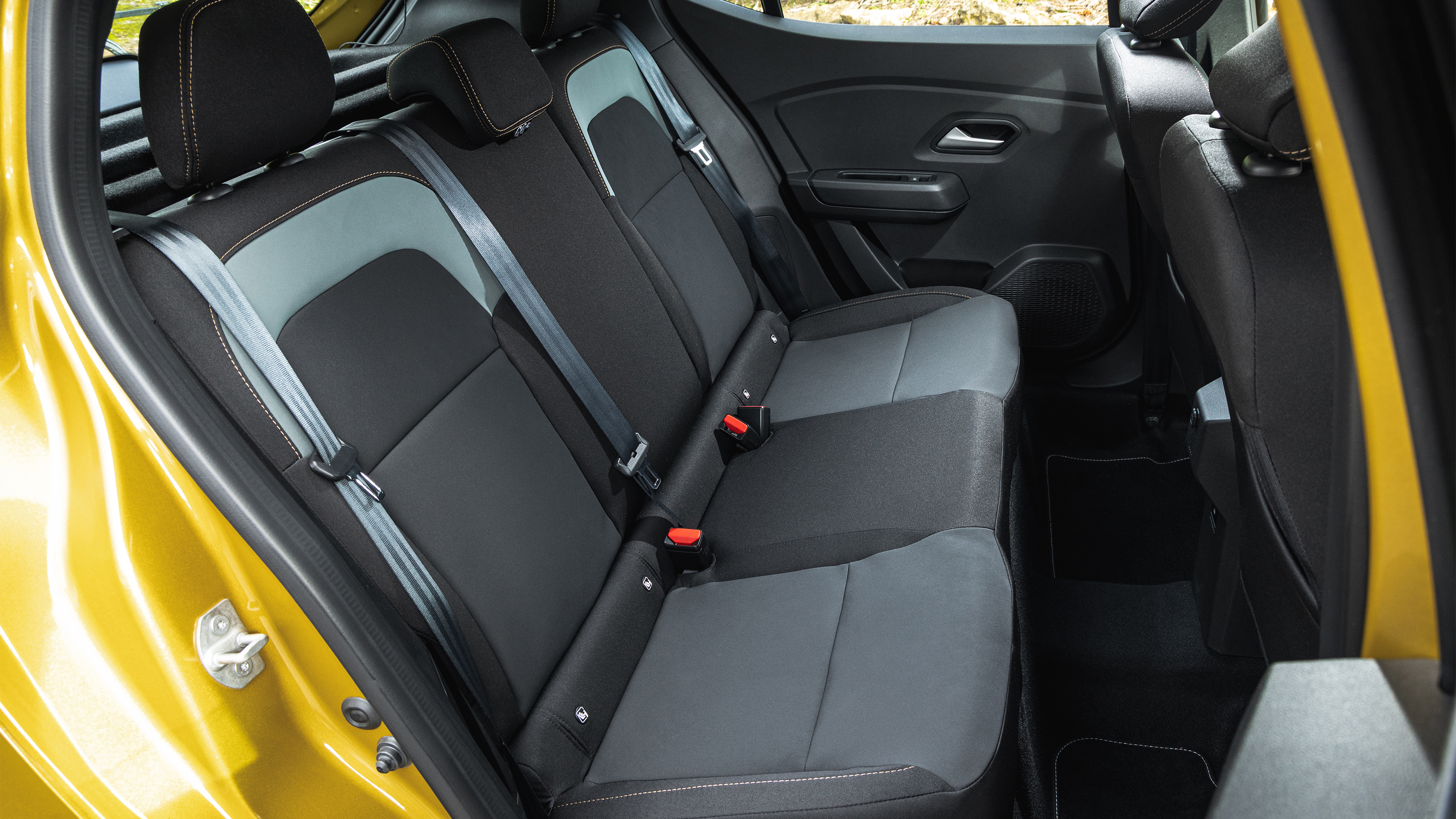 New Dacia Sandero Stepway - rear seats