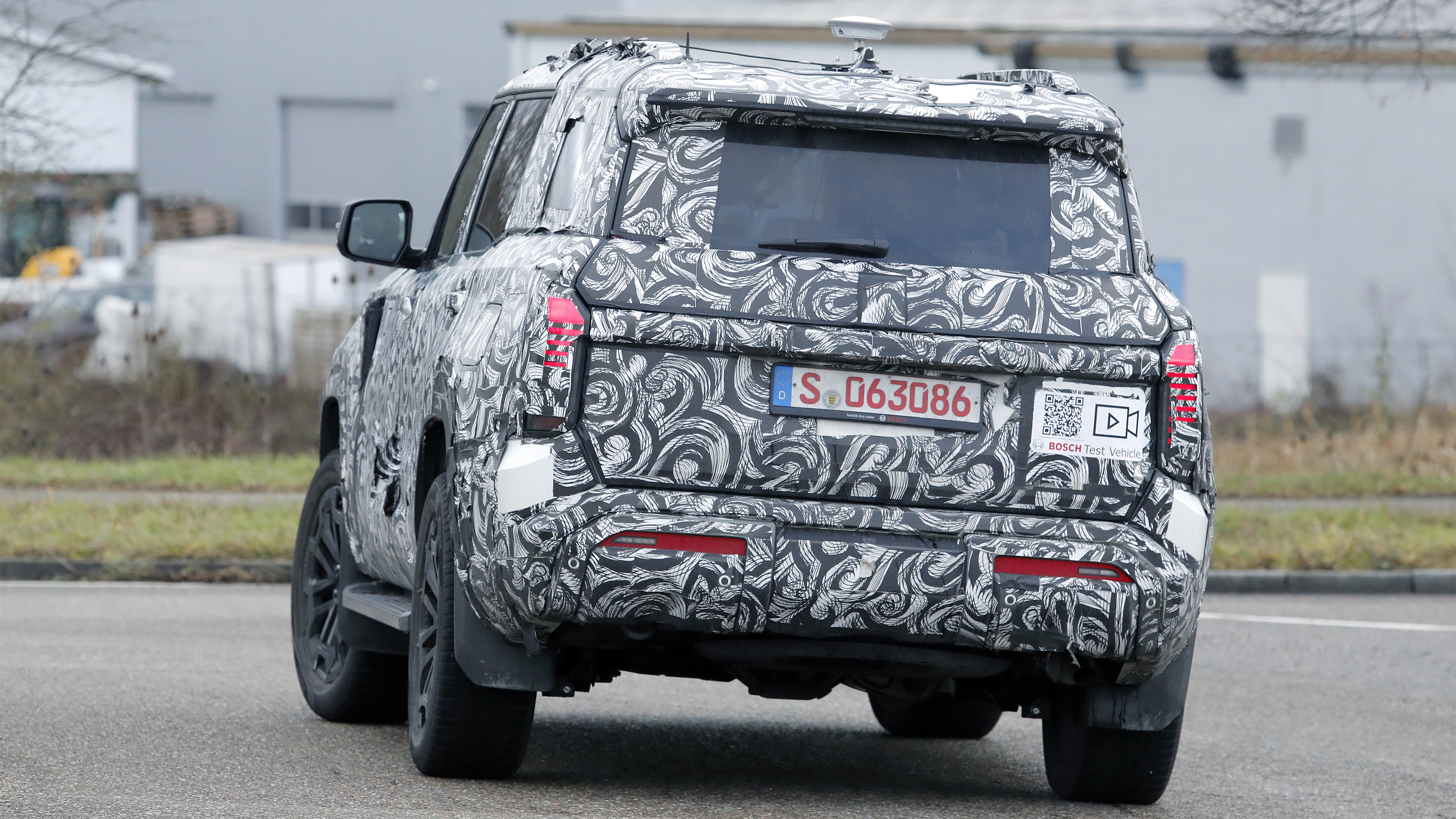 New Mitsubishi Shogun - rear end