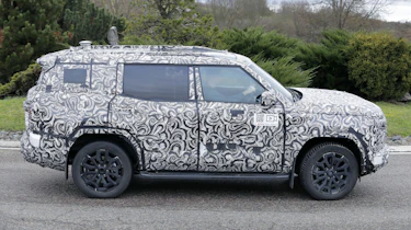 New Mitsubishi Shogun - side profile