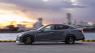 Nissan Skyline Nismo - side action