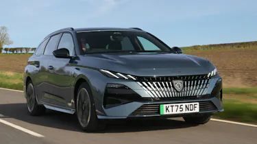 Peugeot E-308 SW facelift - front tracking
