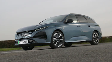Peugeot E-308 SW facelift - front static