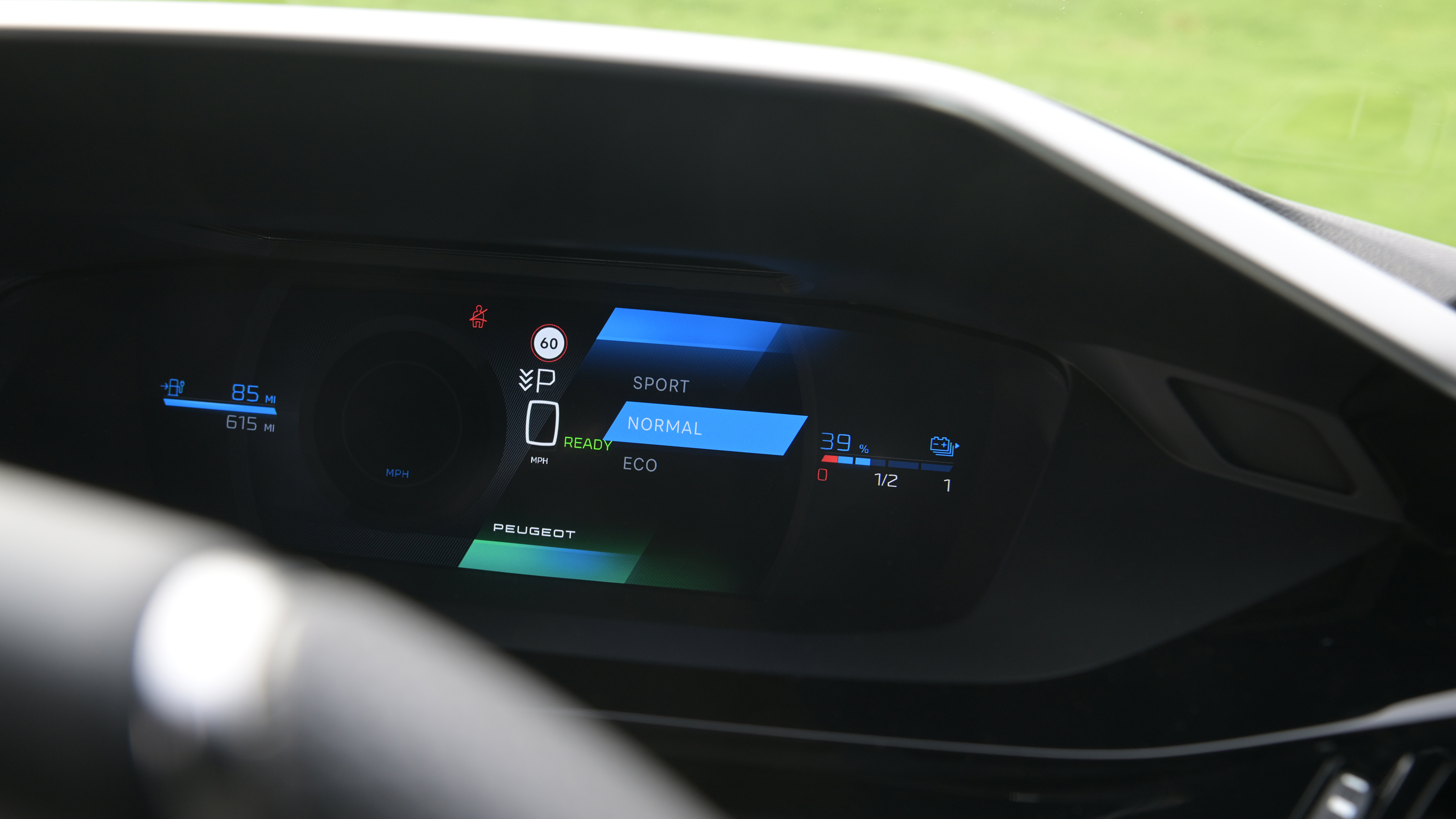 Peugeot E-308 SW facelift - digital drivers display