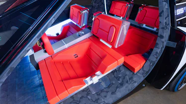 Peugeot Polygon concept - seats