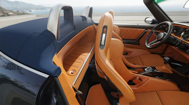 Singer 911 Cabriolet - rear bench