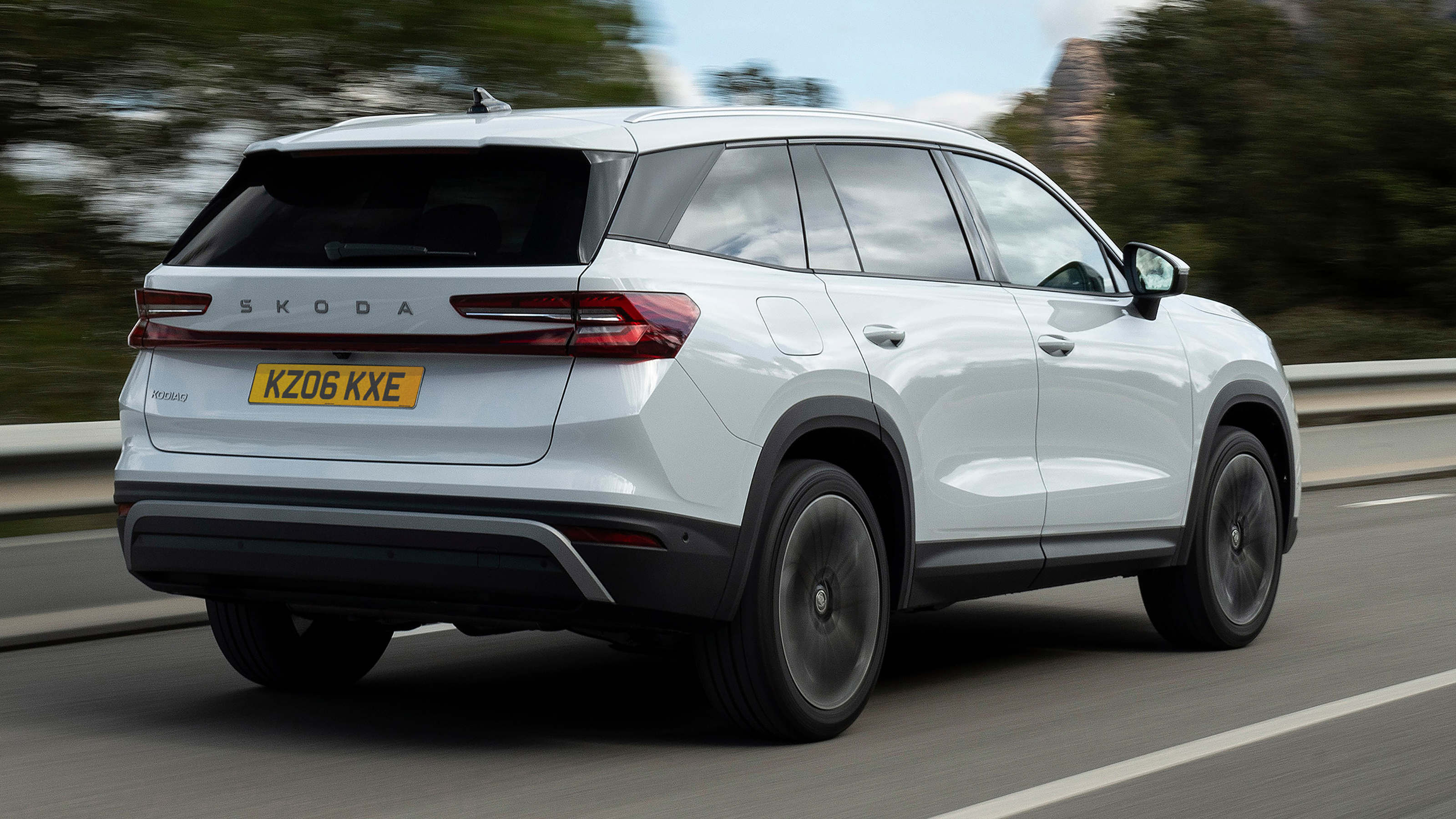 Skoda Kodiaq Edition X - rear 3/4