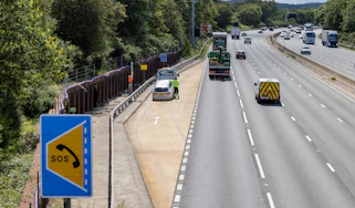 Smart motorway refuge bay