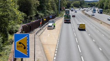 Smart motorway refuge bay