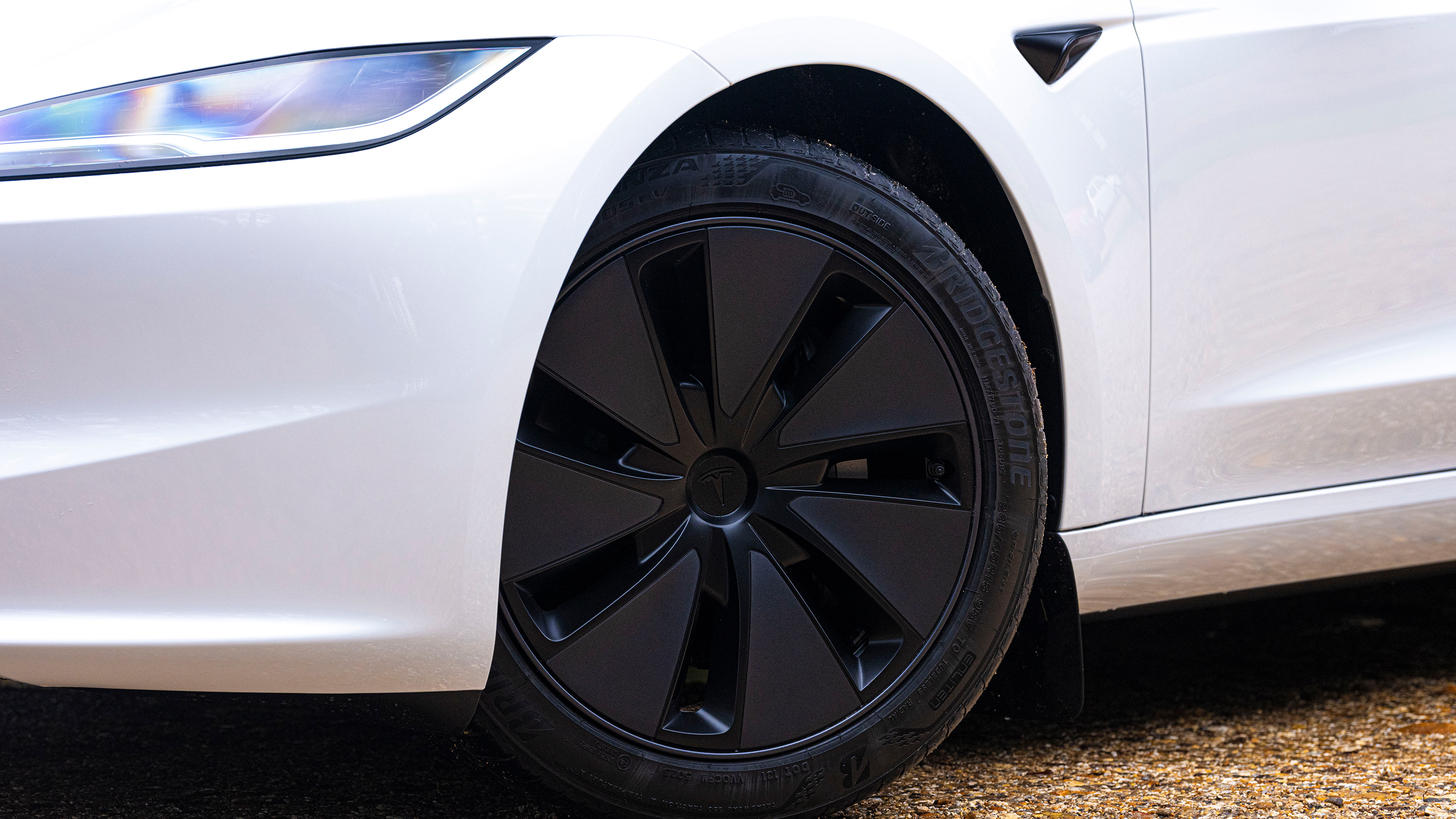 Tesla Model 3 RWD - wheel