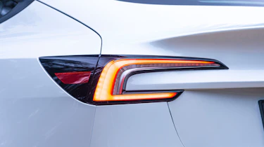 Tesla Model 3 RWD - tail light