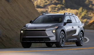 Toyota bZ4X Touring - front cornering