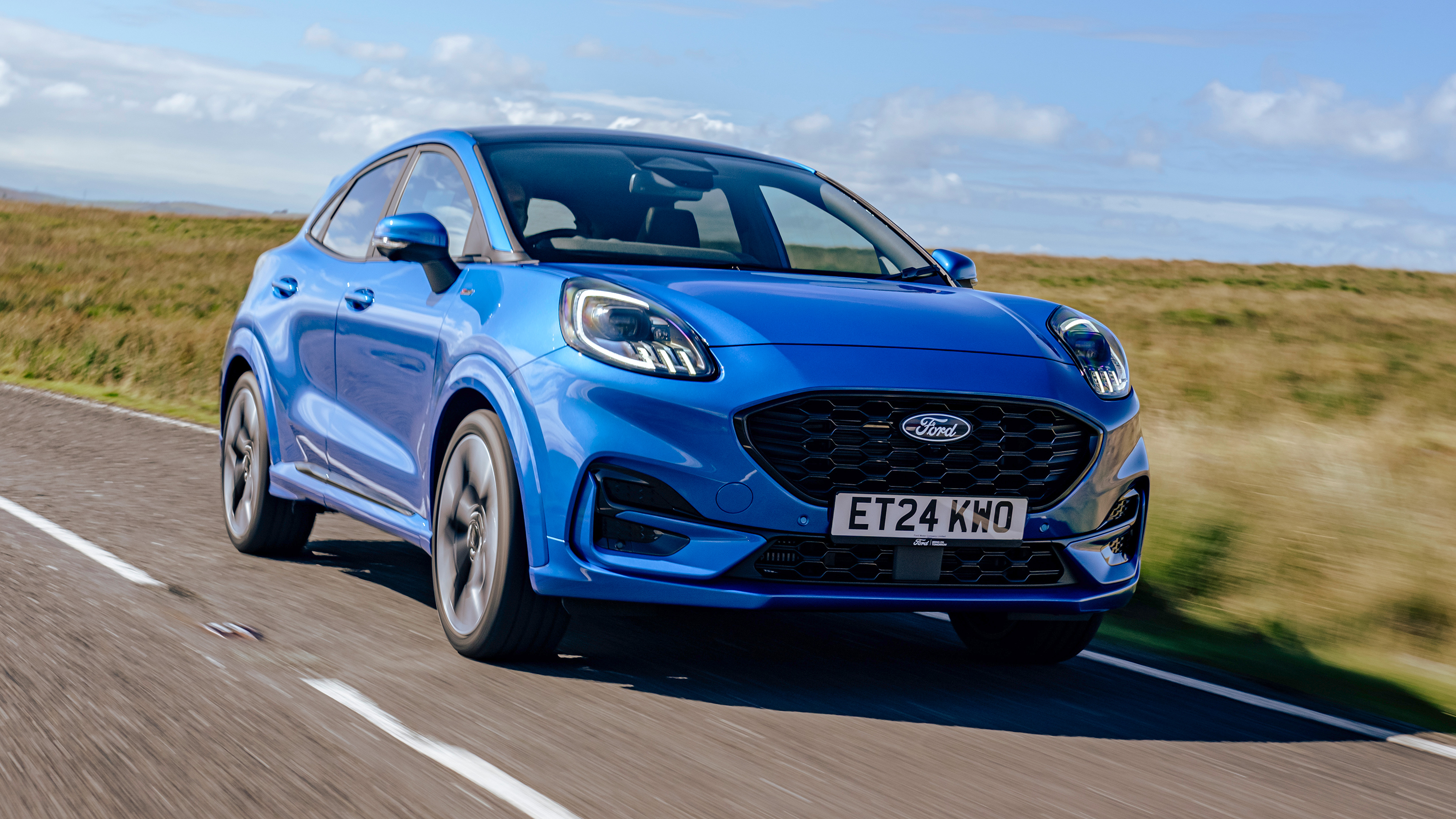 Ford Puma - front tracking