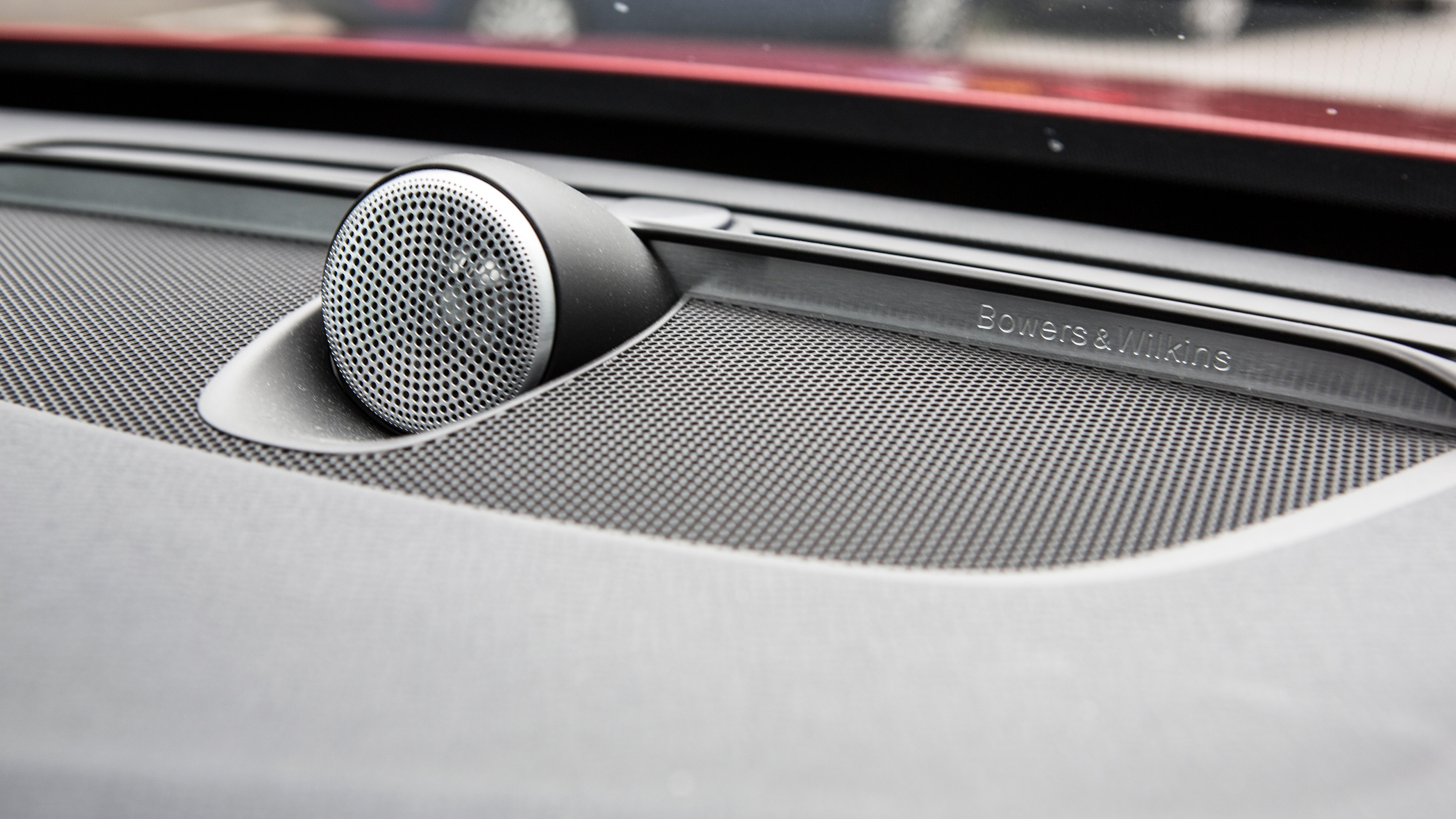 Audio system dashboard tweeter