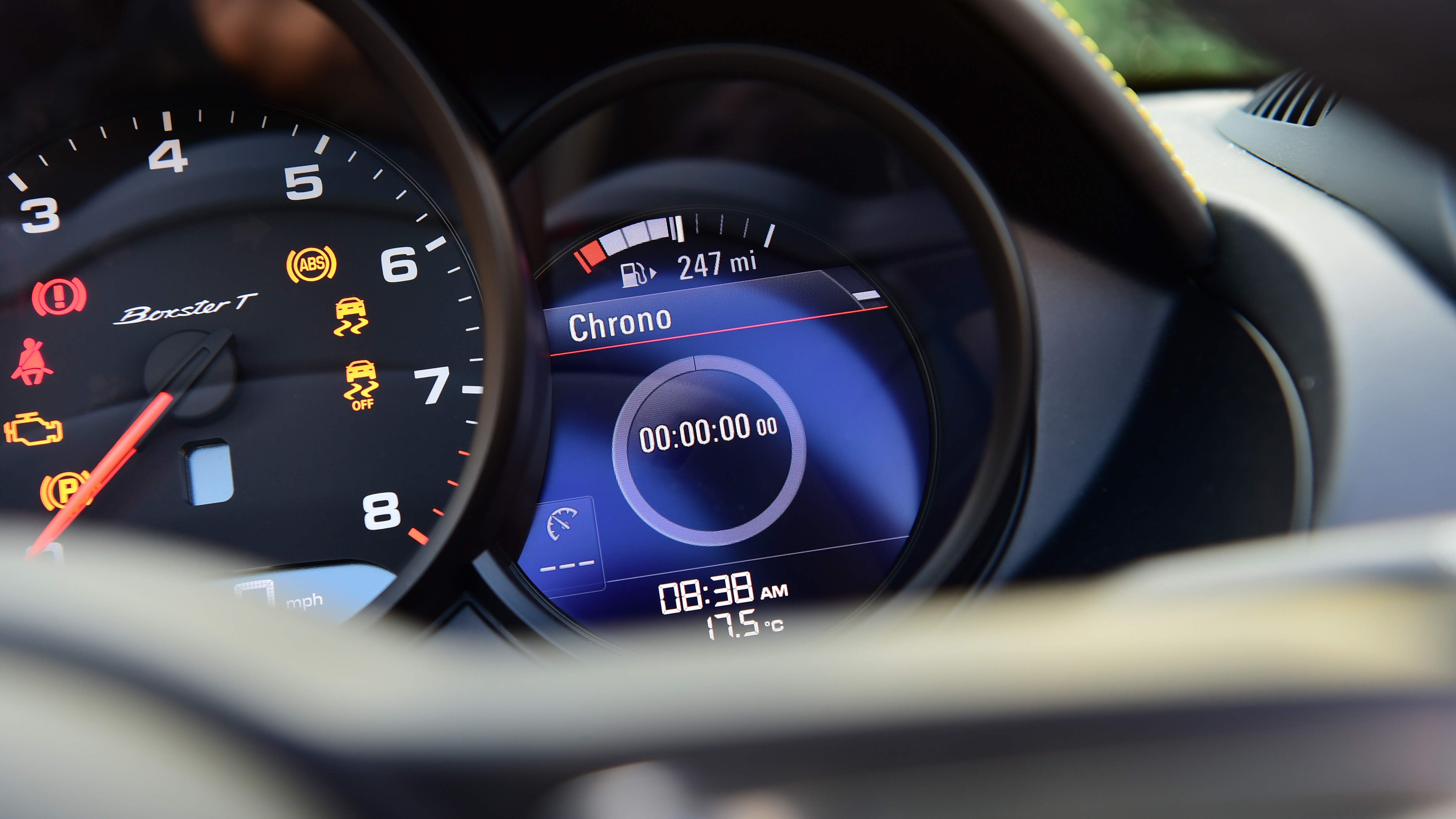Used Porsche 718 Boxster Mk4 - dials