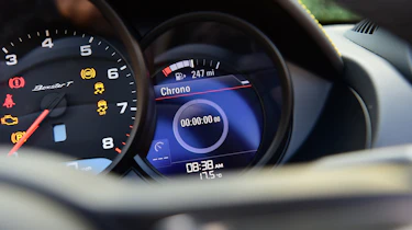 Used Porsche 718 Boxster Mk4 - dials