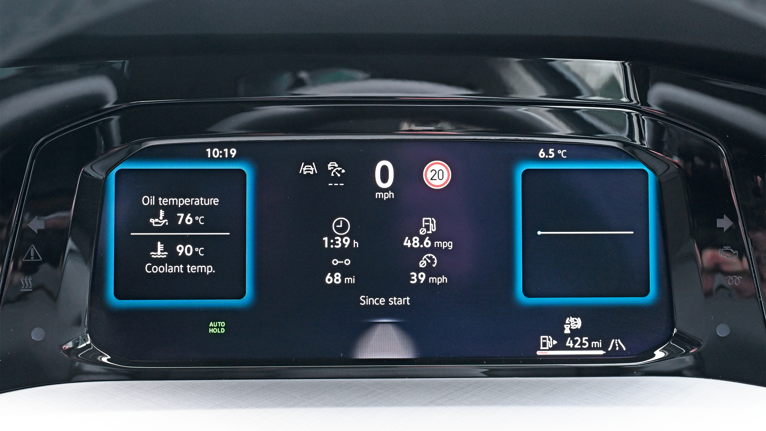 Volkswagen Golf - driver screen