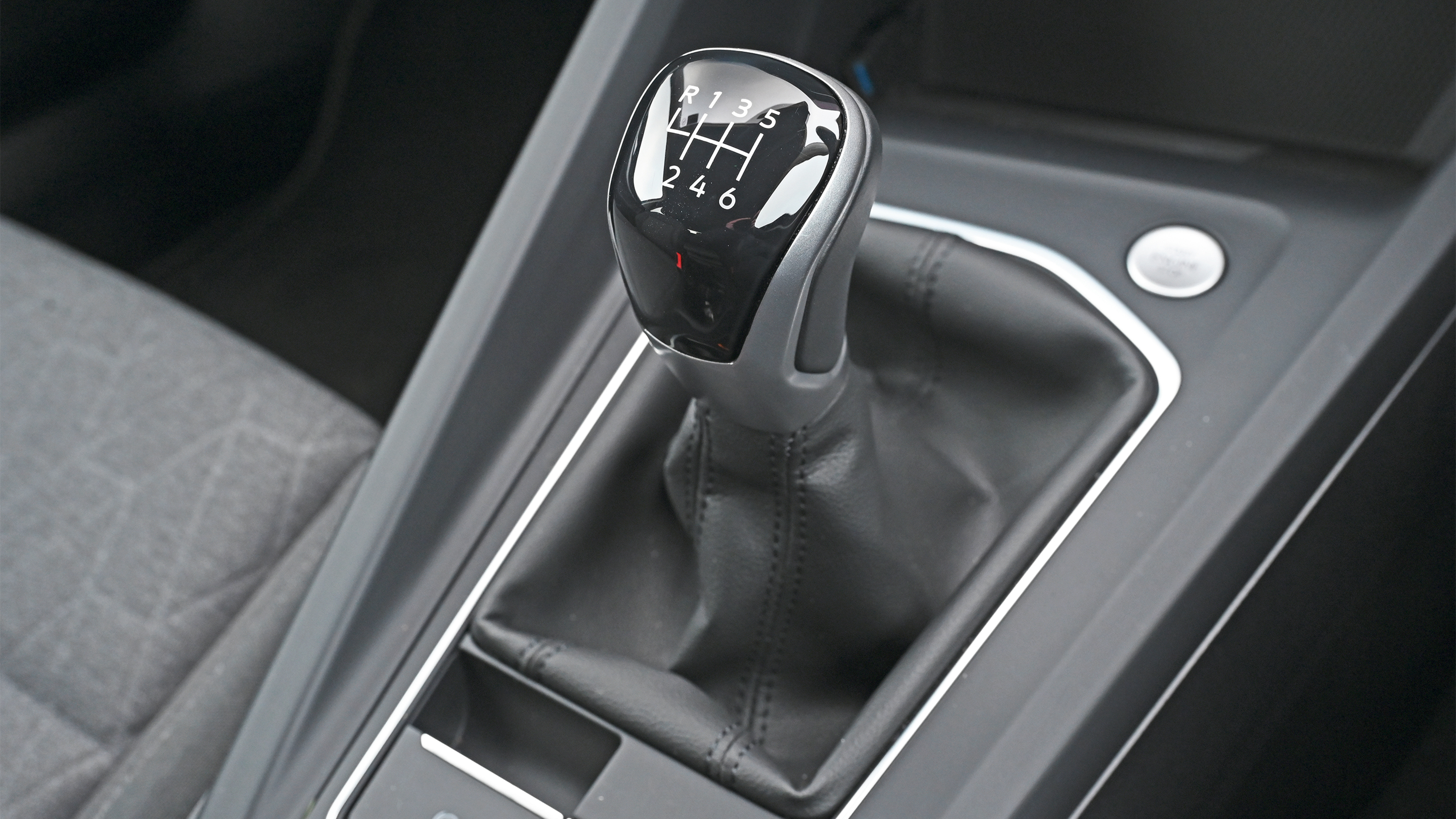 Volkswagen Golf - gearbox