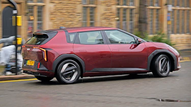 Winter range test - Kia rear cornering