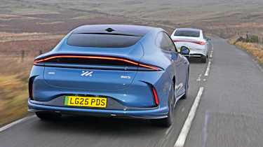 Winter range test - Mercedes and MG rear 3/4